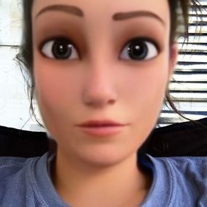 Meet your Posher, Carrie